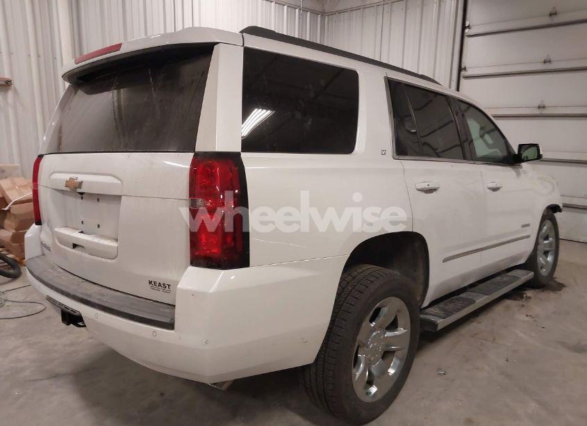 Photo 4 of 2016 Chevrolet Tahoe LT (VIN 1GNSKBKC8GR441054)