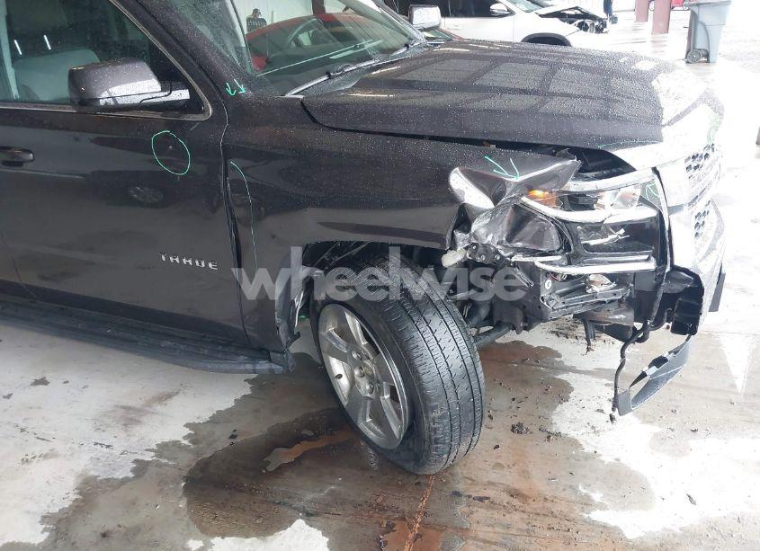 Photo 6 of 2017 Chevrolet Tahoe LT (VIN 1GNSKBKC8HR326004)