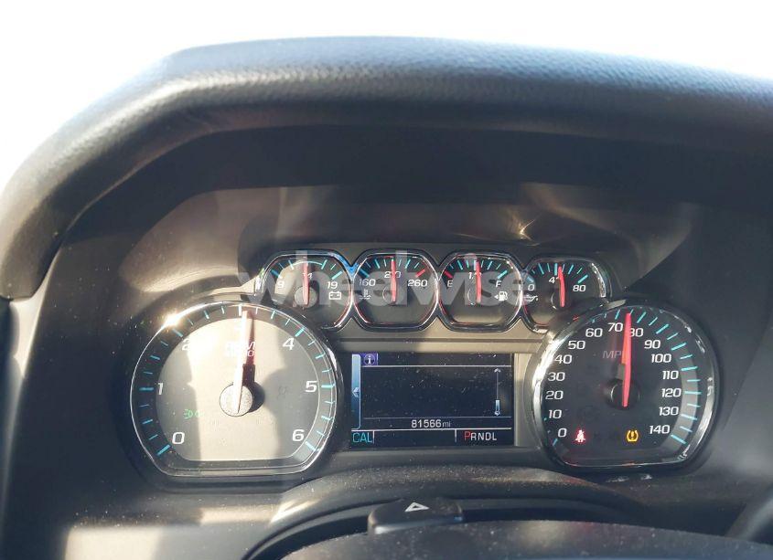 Photo 7 of 2018 Chevrolet Tahoe LT (VIN 1GNSKBKC8JR152537)