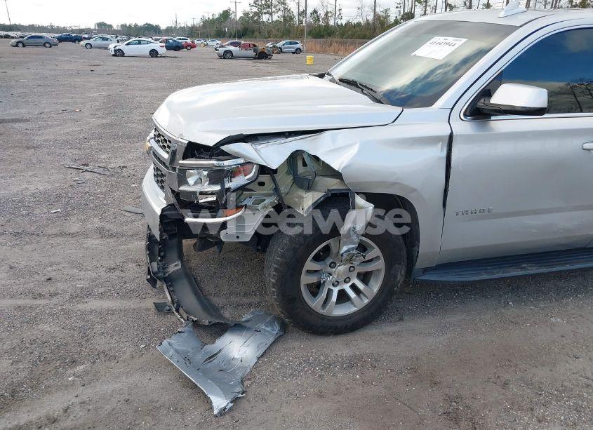 Photo 6 of 2018 Chevrolet Tahoe LT (VIN 1GNSKBKC8JR396978)