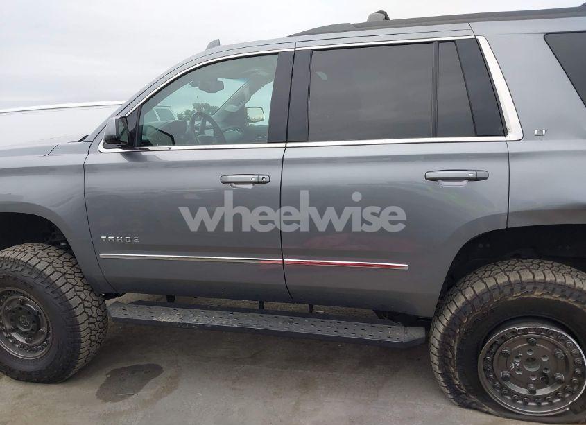 Photo 15 of 2019 Chevrolet Tahoe LT (VIN 1GNSKBKC8KR132516)