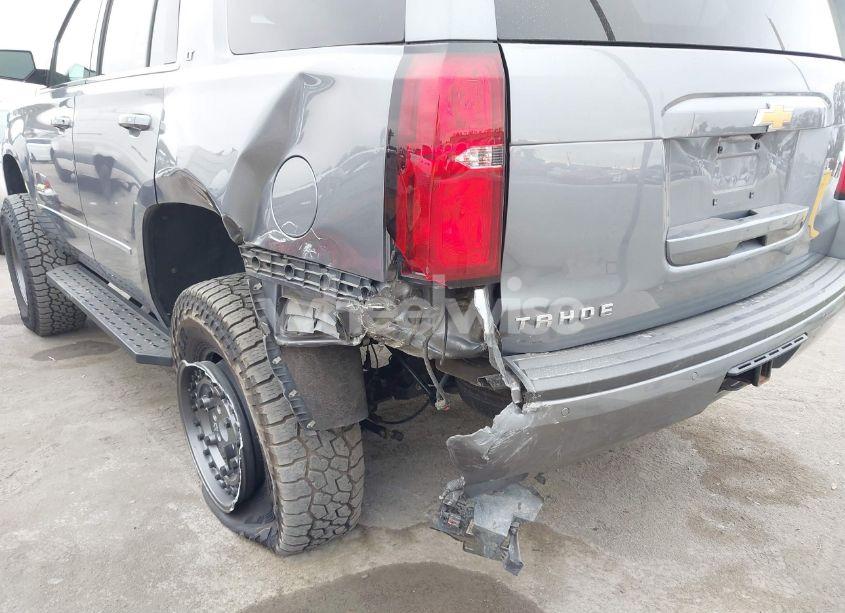 Photo 6 of 2019 Chevrolet Tahoe LT (VIN 1GNSKBKC8KR132516)