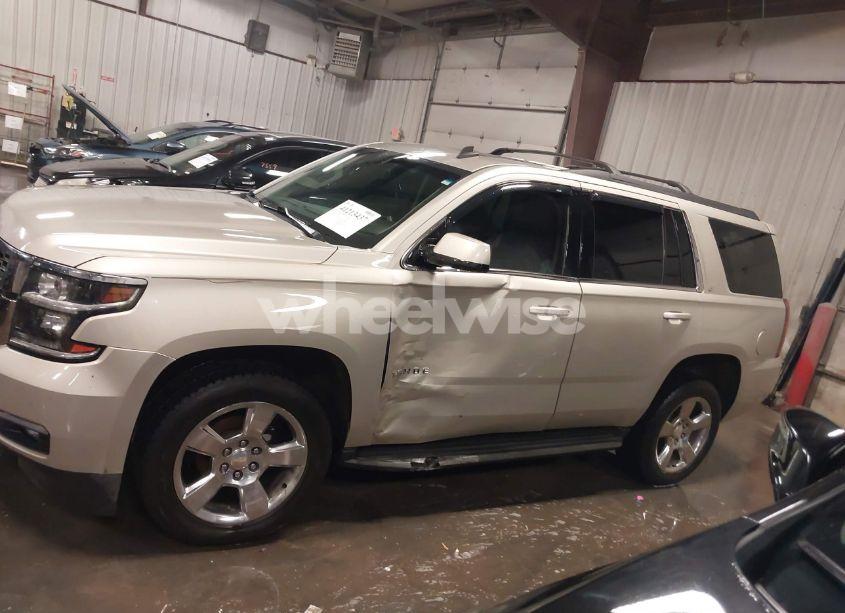 Photo 14 of 2015 Chevrolet Tahoe LT (VIN 1GNSKBKC9FR112801)