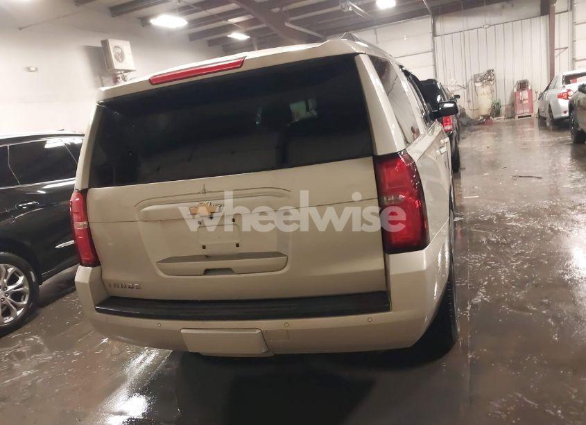 Photo 16 of 2015 Chevrolet Tahoe LT (VIN 1GNSKBKC9FR112801)