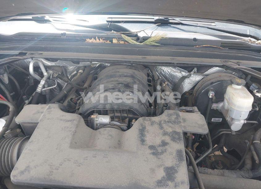 Photo 10 of 2015 Chevrolet Tahoe LT (VIN 1GNSKBKC9FR274220)