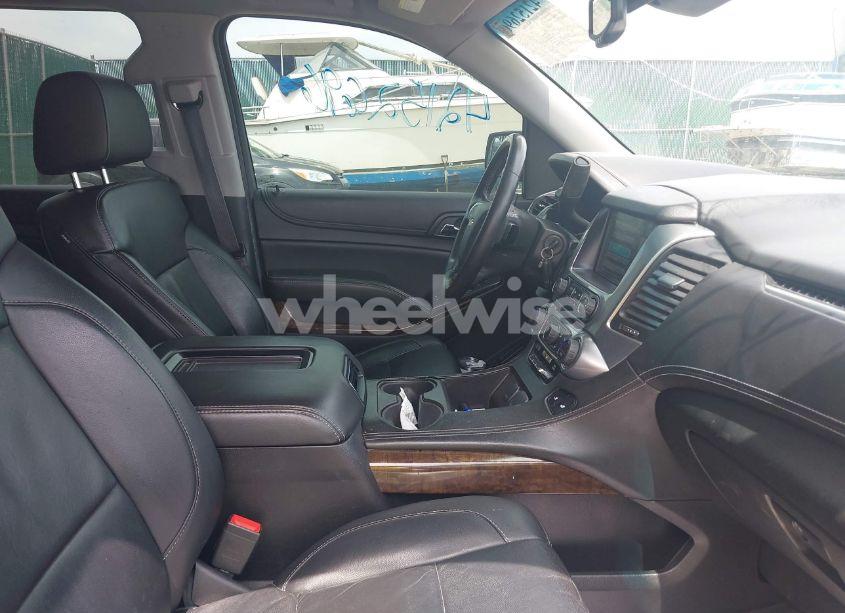 Photo 5 of 2015 Chevrolet Tahoe LT (VIN 1GNSKBKC9FR274220)