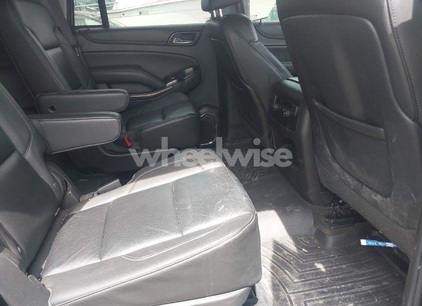 Photo 8 of 2015 Chevrolet Tahoe LT (VIN 1GNSKBKC9FR274220)