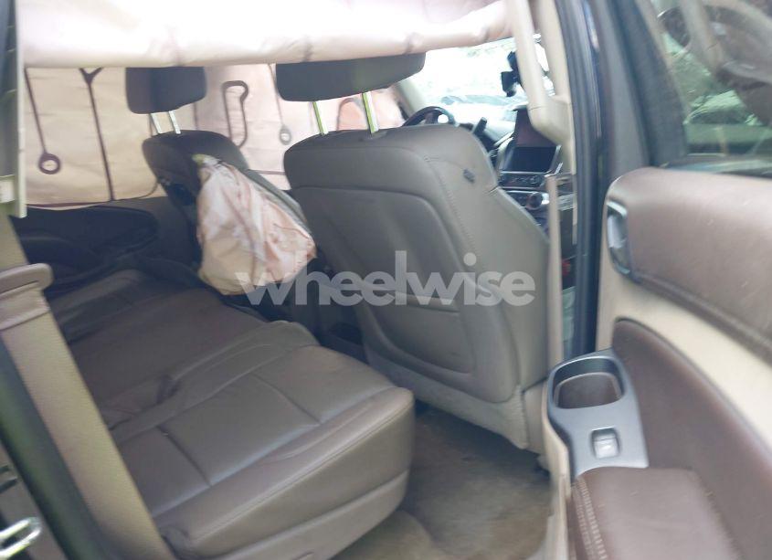 Photo 8 of 2015 Chevrolet Tahoe LT (VIN 1GNSKBKC9FR309662)