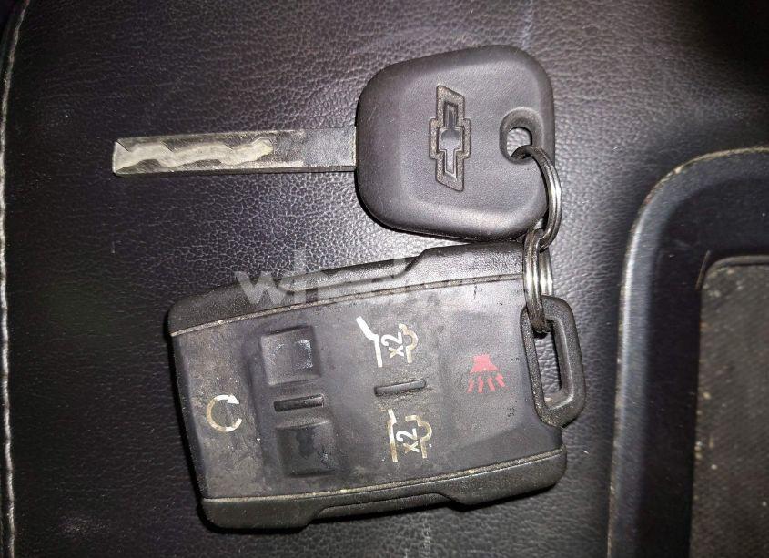 Photo 11 of 2016 Chevrolet Tahoe LT (VIN 1GNSKBKC9GR107597)