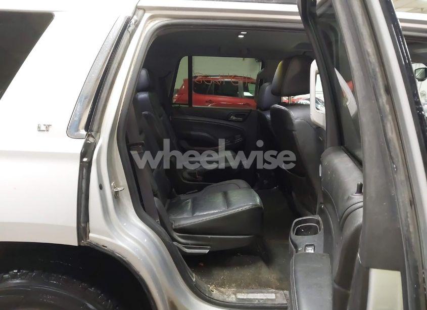 Photo 8 of 2016 Chevrolet Tahoe LT (VIN 1GNSKBKC9GR107597)