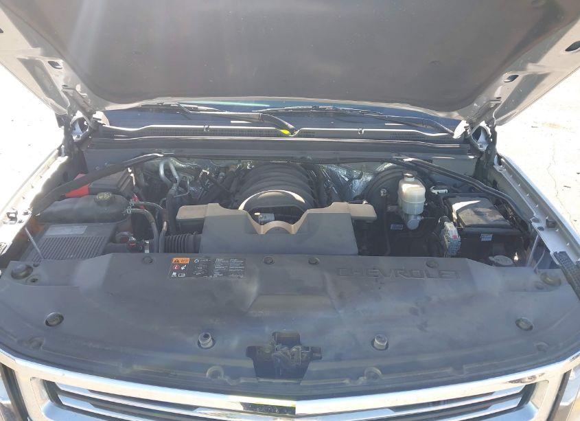 Photo 10 of 2016 Chevrolet Tahoe LT (VIN 1GNSKBKC9GR117255)