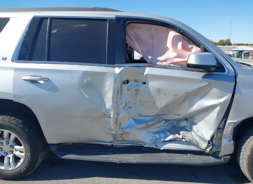 Photo 13 of 2016 Chevrolet Tahoe LT (VIN 1GNSKBKC9GR117255)