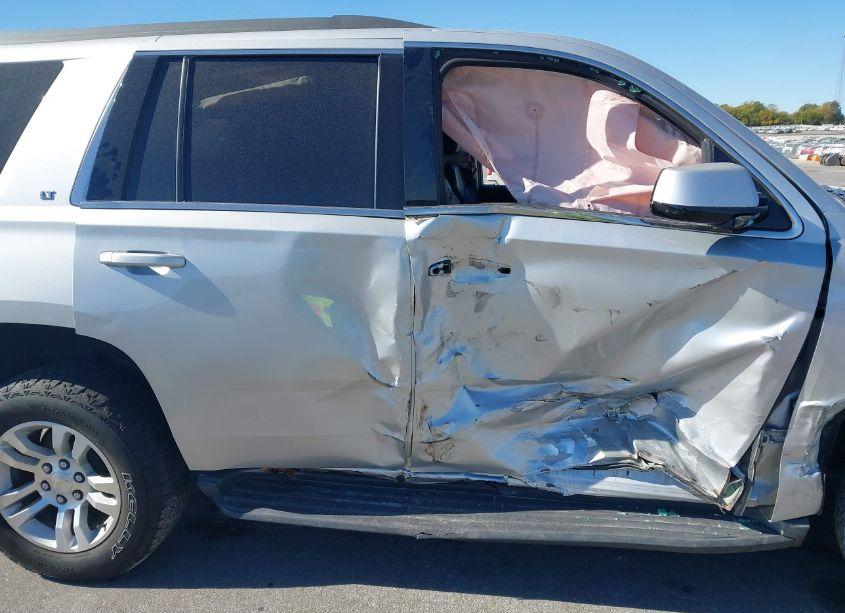 Photo 6 of 2016 Chevrolet Tahoe LT (VIN 1GNSKBKC9GR117255)