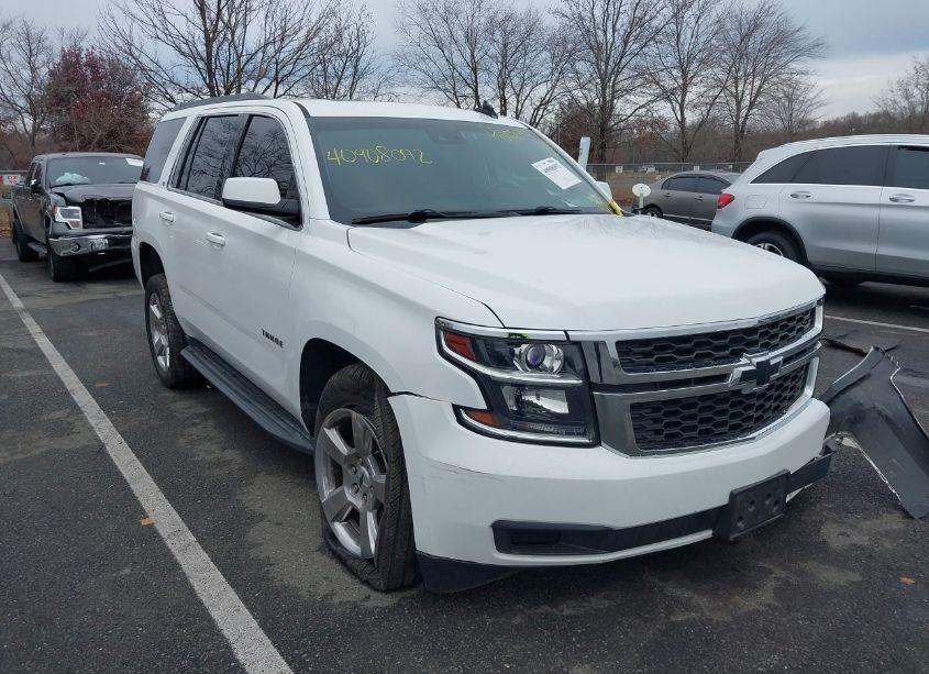 2017 Chevrolet Tahoe LT (VIN 1GNSKBKC9HR258456) main photo