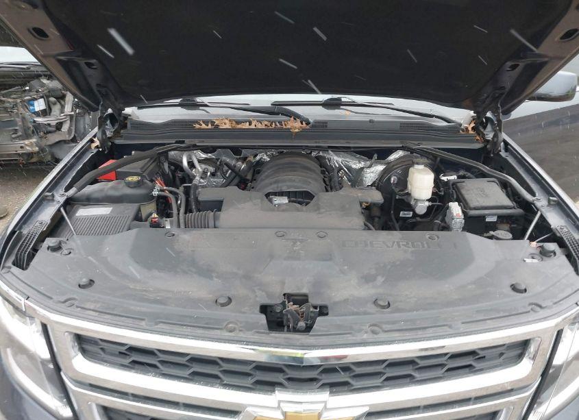 Photo 10 of 2017 Chevrolet Tahoe LT (VIN 1GNSKBKC9HR353695)