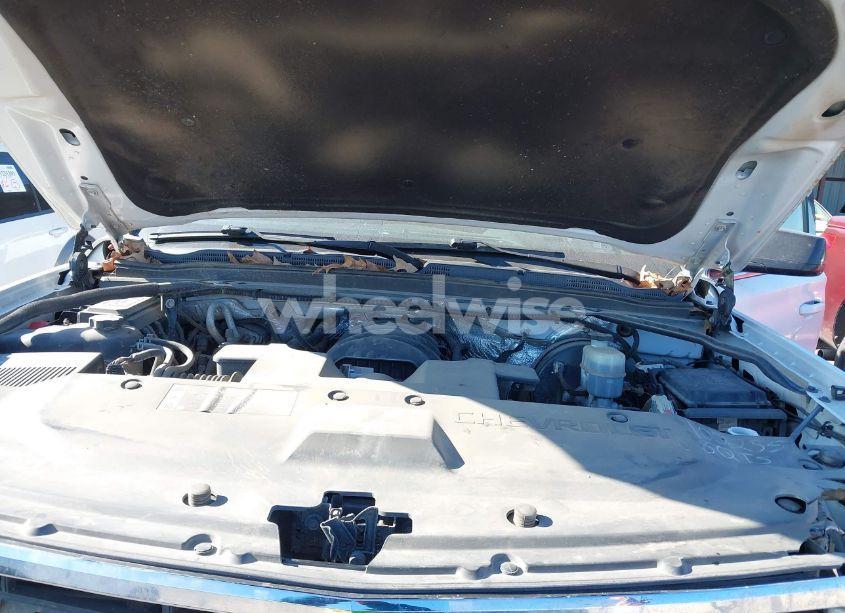 Photo 10 of 2017 Chevrolet Tahoe LT (VIN 1GNSKBKC9HR392755)