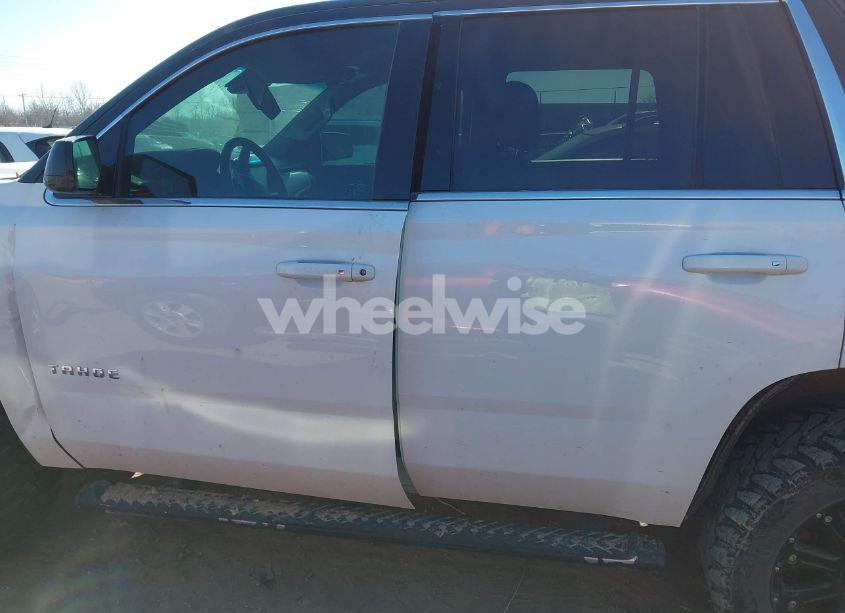 Photo 14 of 2017 Chevrolet Tahoe LT (VIN 1GNSKBKC9HR392755)