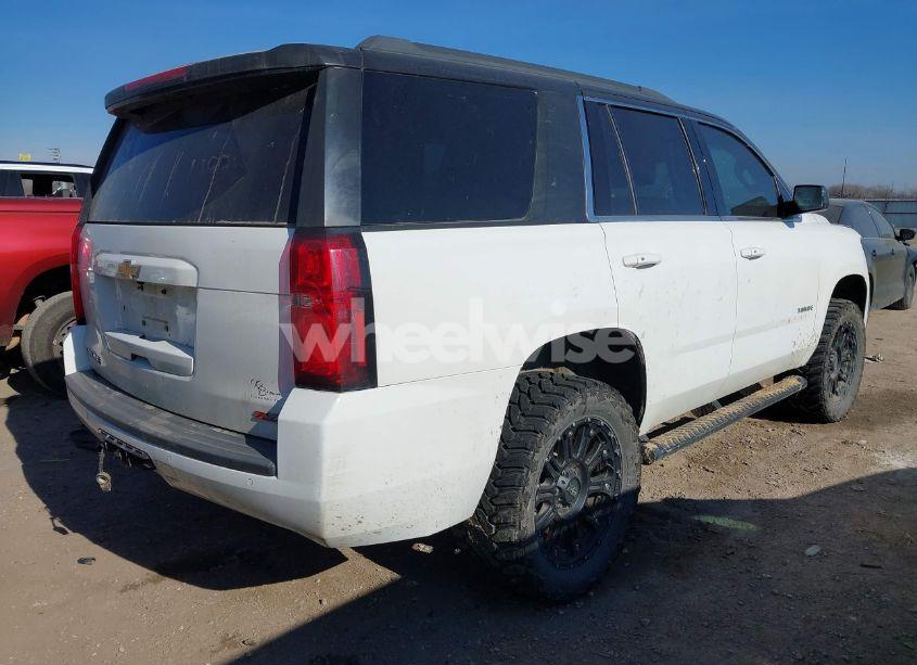 Photo 4 of 2017 Chevrolet Tahoe LT (VIN 1GNSKBKC9HR392755)