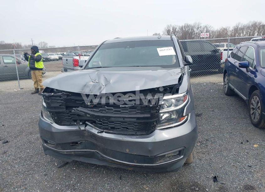 Photo 12 of 2018 Chevrolet Tahoe LT (VIN 1GNSKBKC9JR245289)