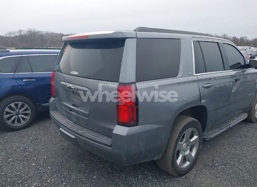 Photo 16 of 2018 Chevrolet Tahoe LT (VIN 1GNSKBKC9JR245289)