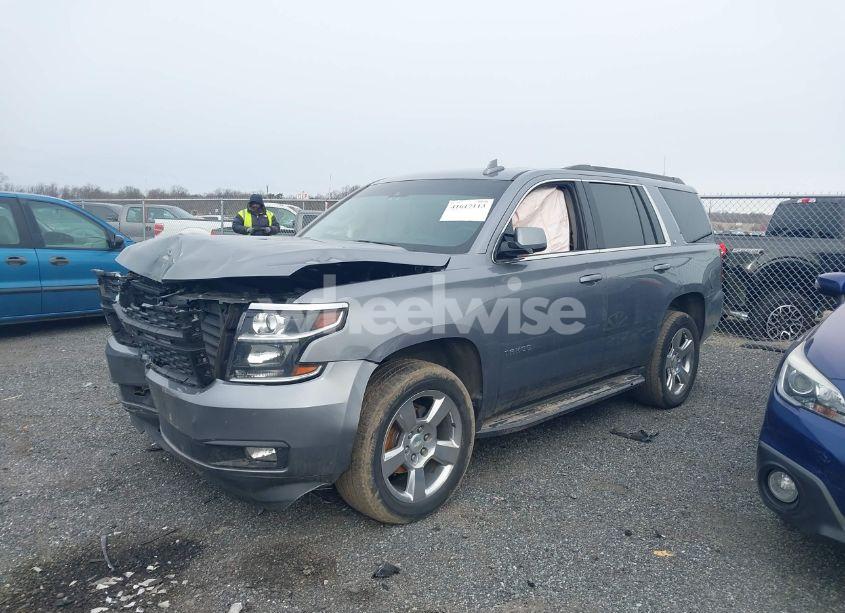 Photo 2 of 2018 Chevrolet Tahoe LT (VIN 1GNSKBKC9JR245289)