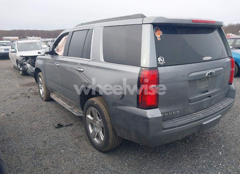 Photo 3 of 2018 Chevrolet Tahoe LT (VIN 1GNSKBKC9JR245289)