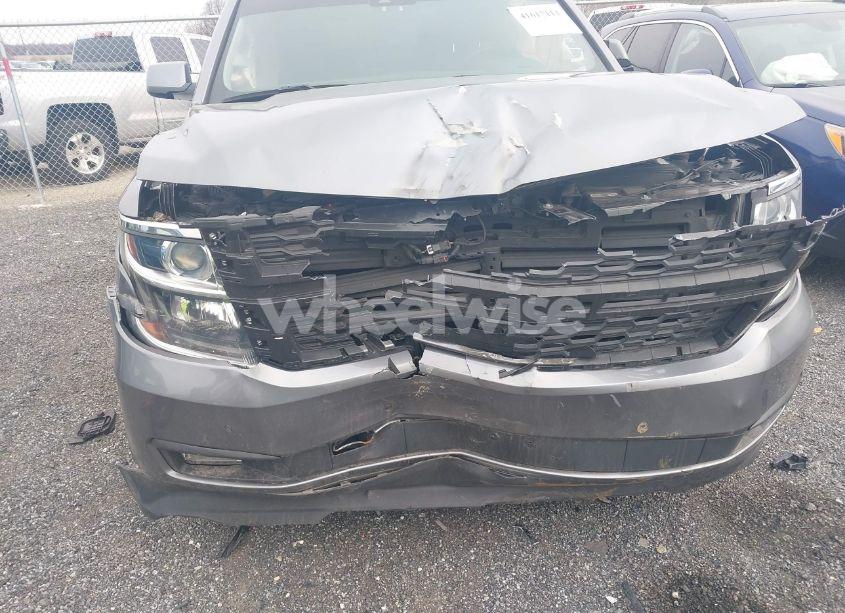 Photo 6 of 2018 Chevrolet Tahoe LT (VIN 1GNSKBKC9JR245289)