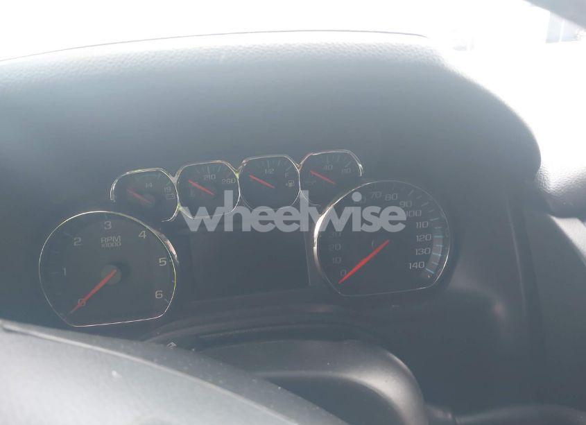 Photo 7 of 2018 Chevrolet Tahoe LT (VIN 1GNSKBKC9JR245289)