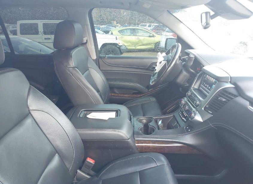 Photo 5 of 2018 Chevrolet Tahoe LT (VIN 1GNSKBKC9JR298428)