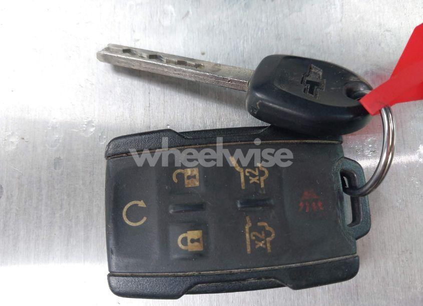 Photo 11 of 2019 Chevrolet Tahoe LT (VIN 1GNSKBKC9KR158798)