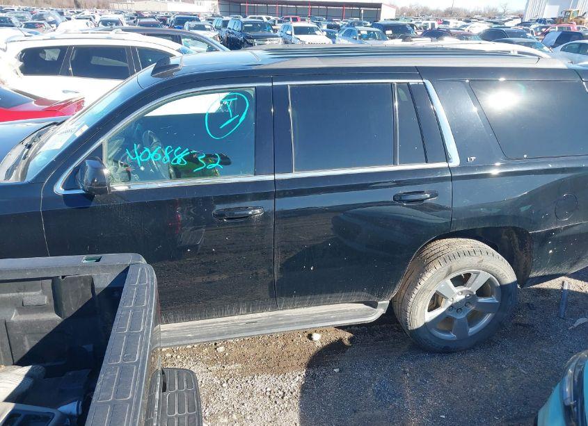 Photo 15 of 2019 Chevrolet Tahoe LT (VIN 1GNSKBKC9KR262773)