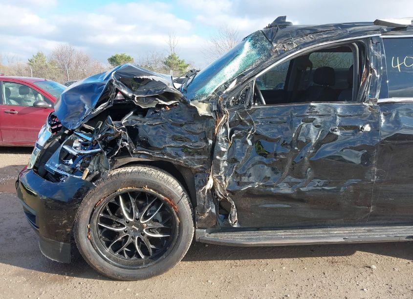 Photo 18 of 2019 Chevrolet Tahoe LT (VIN 1GNSKBKC9KR285096)