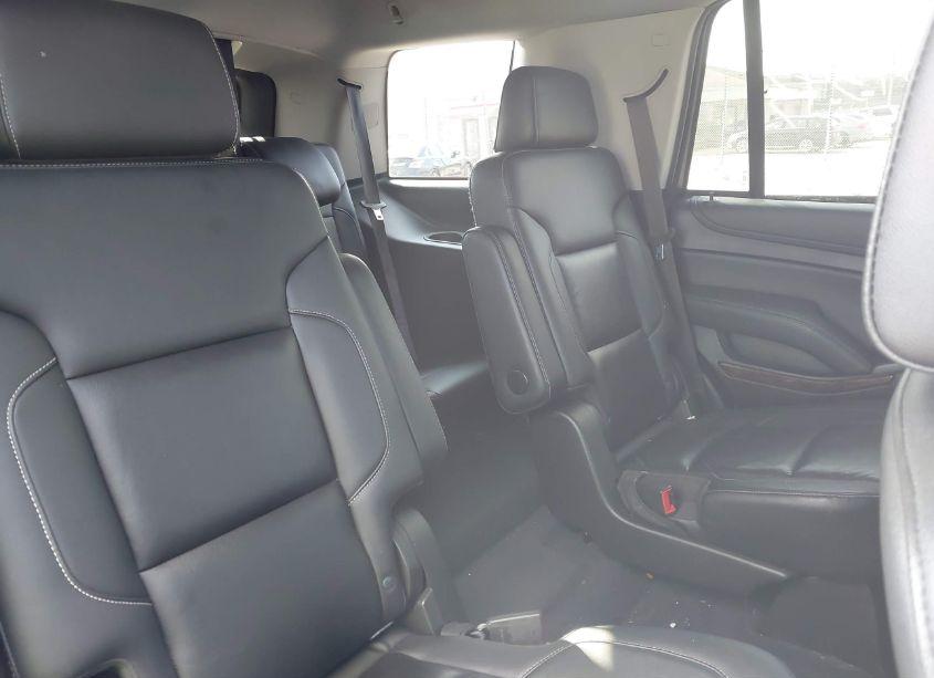 Photo 21 of 2019 Chevrolet Tahoe LT (VIN 1GNSKBKC9KR285096)