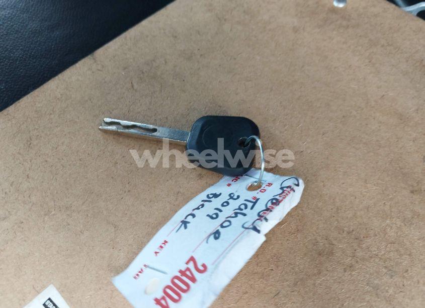 Photo 11 of 2019 Chevrolet Tahoe LT (VIN 1GNSKBKC9KR354255)