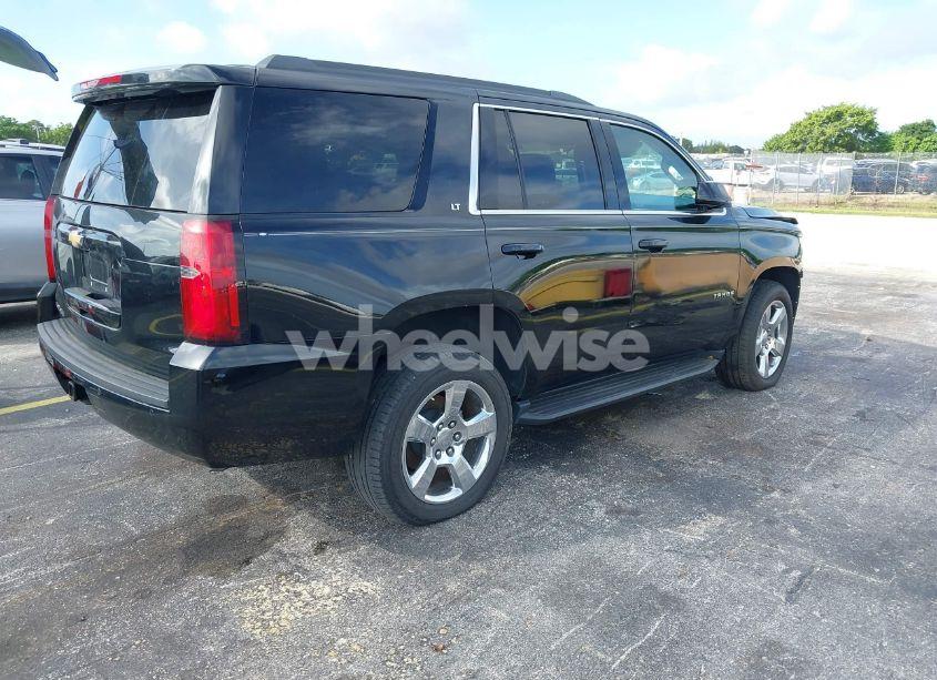 Photo 4 of 2019 Chevrolet Tahoe LT (VIN 1GNSKBKC9KR354255)