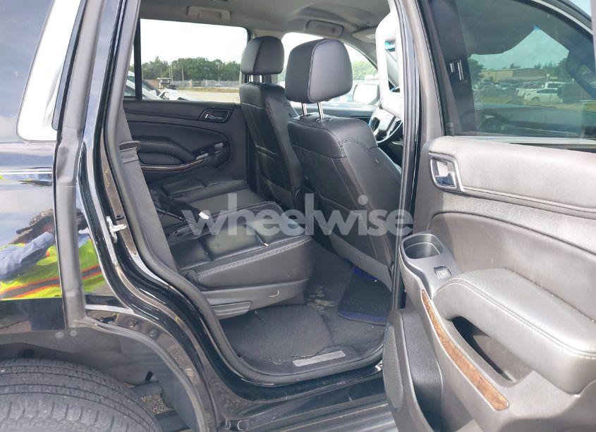 Photo 8 of 2019 Chevrolet Tahoe LT (VIN 1GNSKBKC9KR354255)