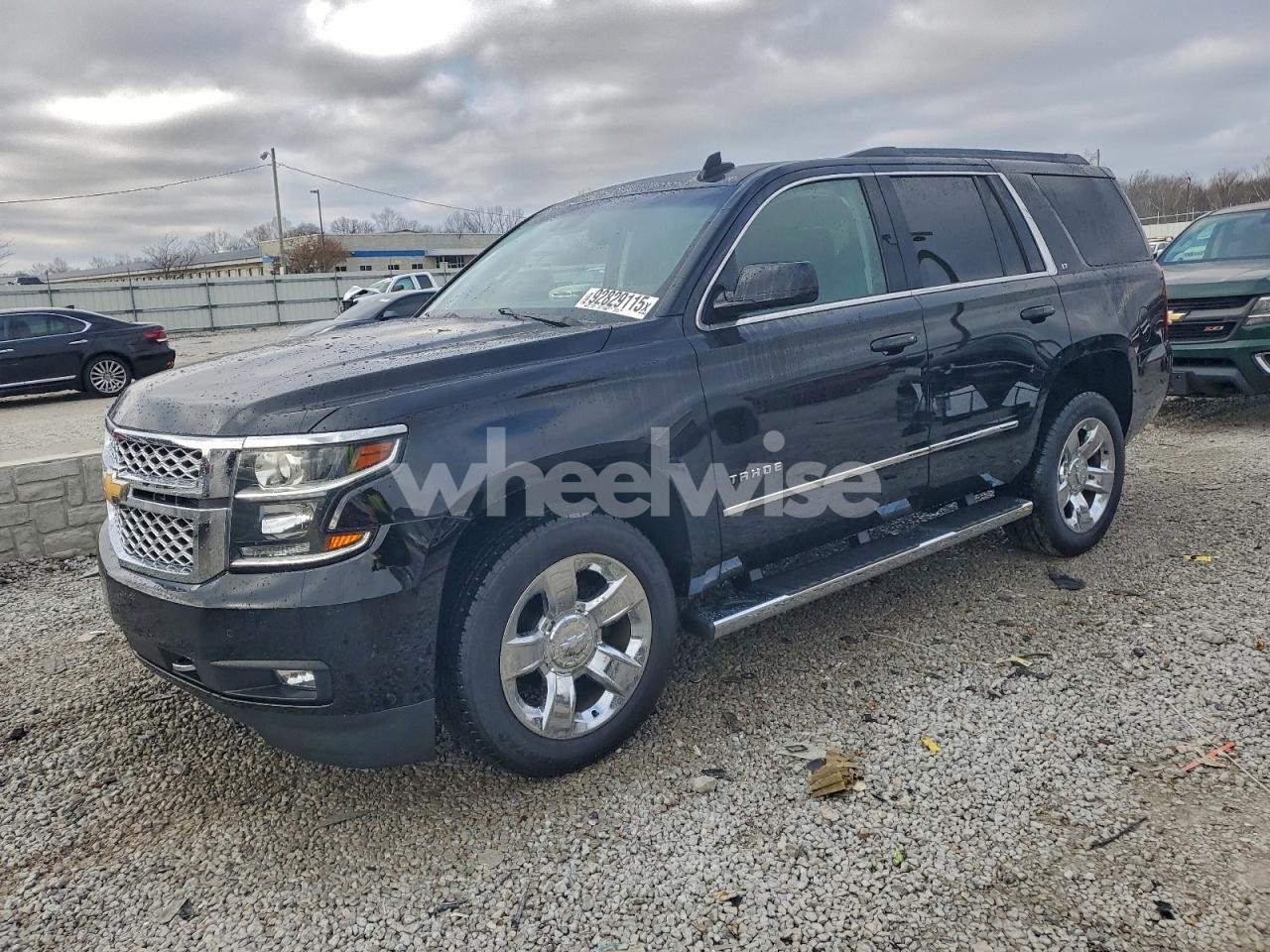2019 CHEVROLET TAHOE K1500 LT (VIN 1GNSKBKC9KR403714) main photo