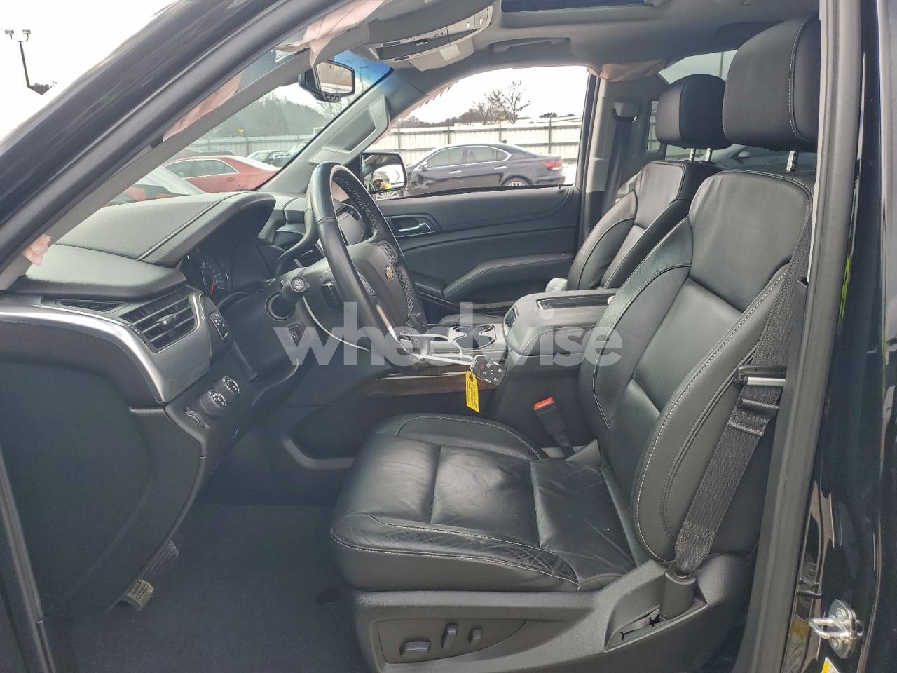 Photo 7 of 2019 CHEVROLET TAHOE K1500 LT (VIN 1GNSKBKC9KR403714)