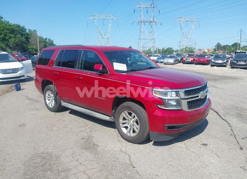 2015 Chevrolet Tahoe LT (VIN 1GNSKBKCXFR211563) main photo