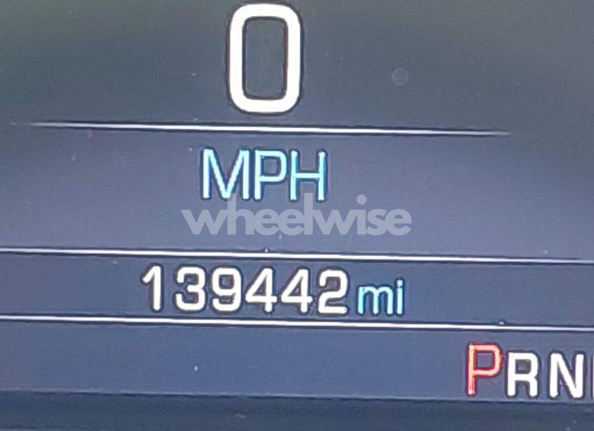 Photo 15 of 2015 Chevrolet Tahoe LT (VIN 1GNSKBKCXFR211563)