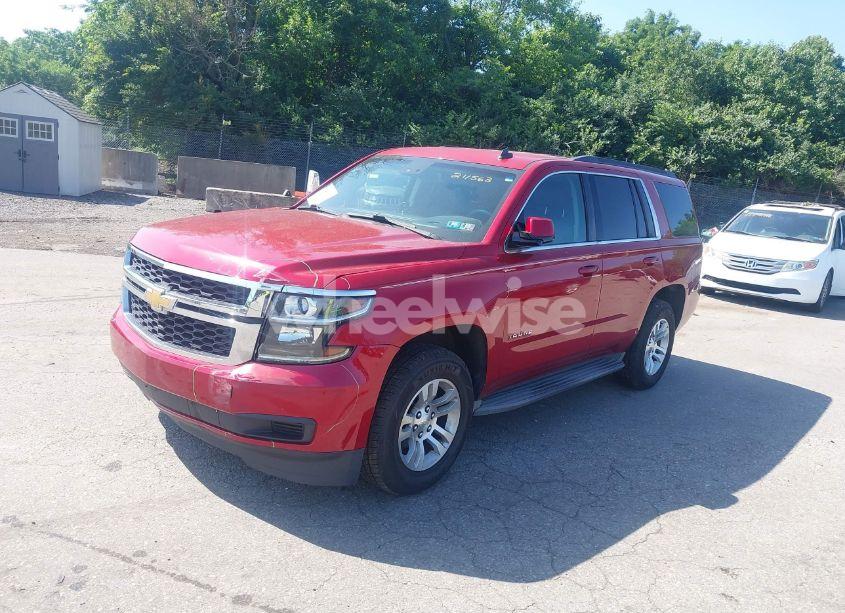 Photo 2 of 2015 Chevrolet Tahoe LT (VIN 1GNSKBKCXFR211563)