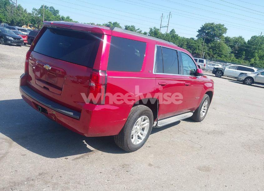 Photo 4 of 2015 Chevrolet Tahoe LT (VIN 1GNSKBKCXFR211563)