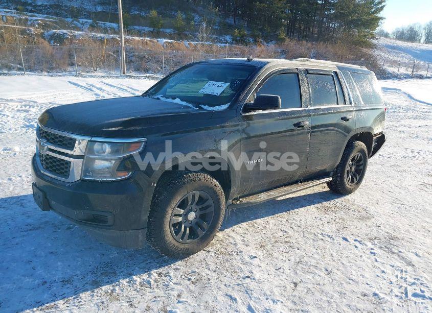 Photo 2 of 2015 Chevrolet Tahoe LT (VIN 1GNSKBKCXFR217301)