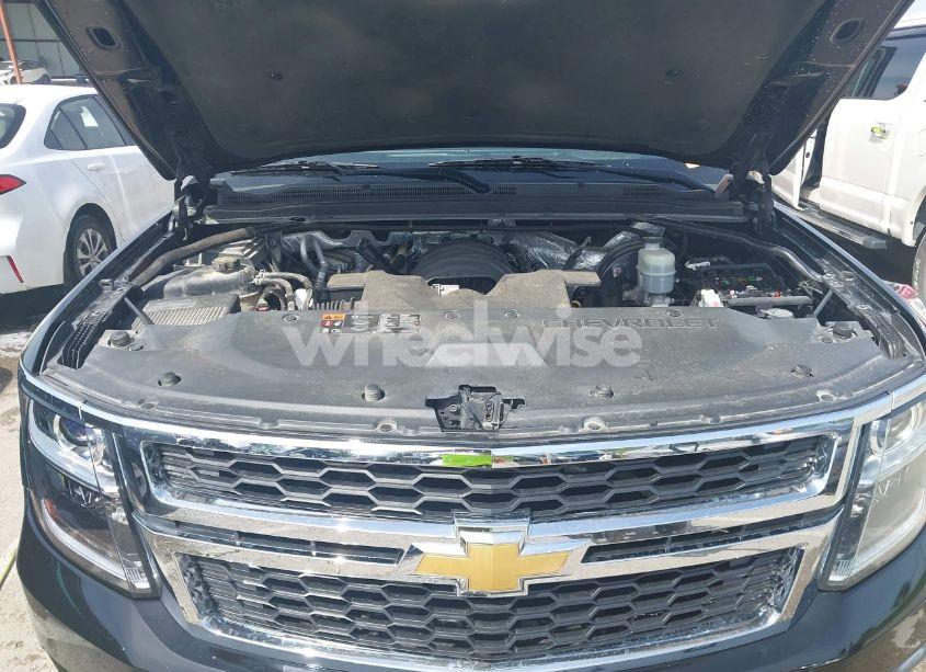 Photo 10 of 2015 Chevrolet Tahoe LT (VIN 1GNSKBKCXFR218867)