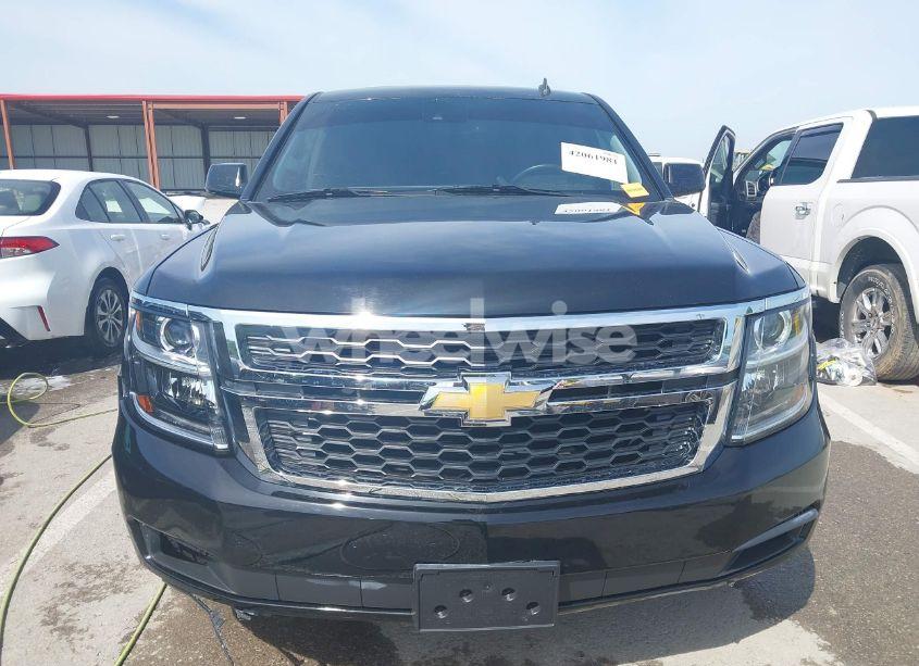 Photo 12 of 2015 Chevrolet Tahoe LT (VIN 1GNSKBKCXFR218867)