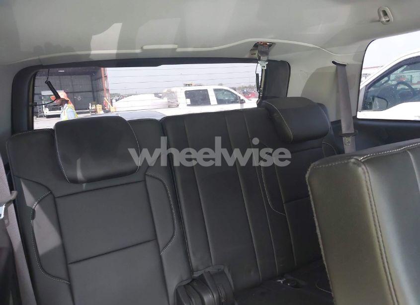 Photo 17 of 2015 Chevrolet Tahoe LT (VIN 1GNSKBKCXFR218867)