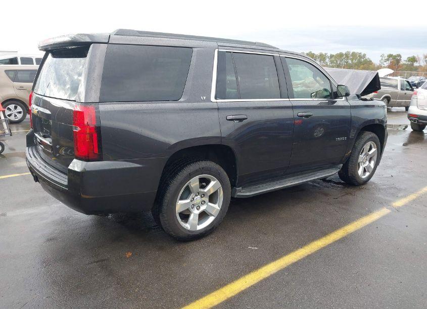 Photo 4 of 2015 Chevrolet Tahoe LT (VIN 1GNSKBKCXFR292662)