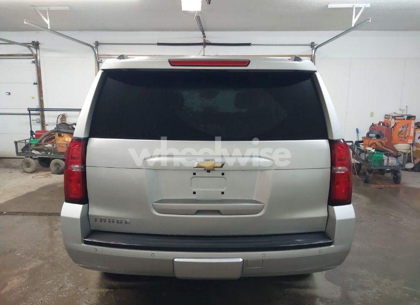 Photo 17 of 2016 Chevrolet Tahoe LT (VIN 1GNSKBKCXGR468692)