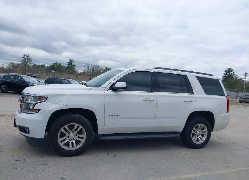 Photo 14 of 2017 Chevrolet Tahoe LT (VIN 1GNSKBKCXHR124829)