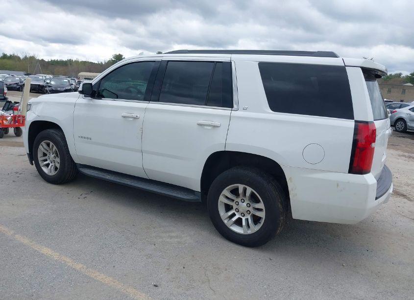 Photo 3 of 2017 Chevrolet Tahoe LT (VIN 1GNSKBKCXHR124829)